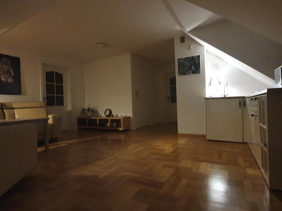 Mieszko Rooms Legionowo Exterior foto